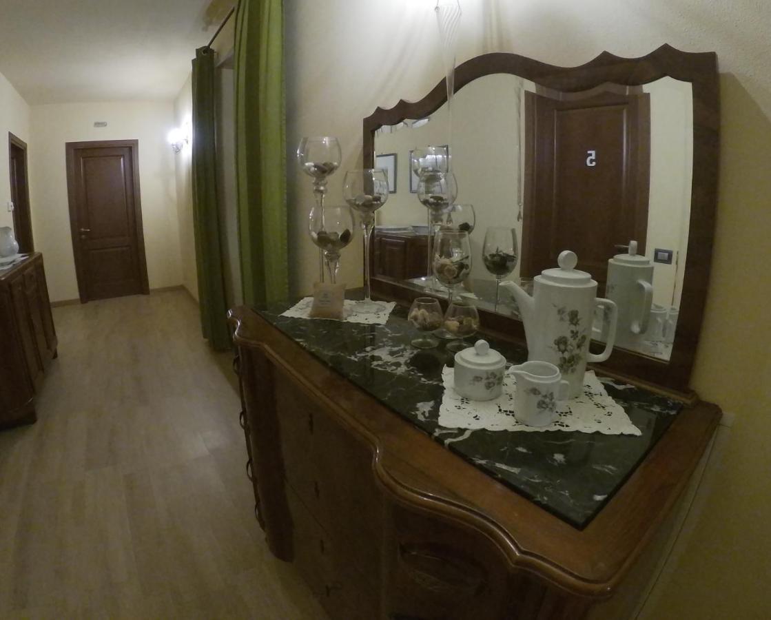 דוליאני Agriturismo Locanda Dei Cacciatori מראה חיצוני תמונה